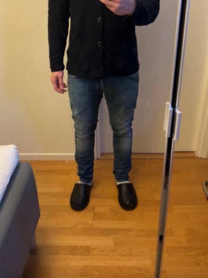 Jack & Jones  - Storlek: 30/32 skick: 10/10 nypris: 1000kr