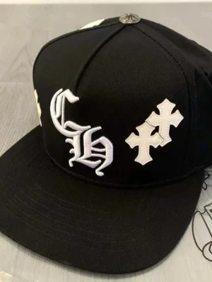 SÖKER! denna chrome hearts kepsen - Söker.