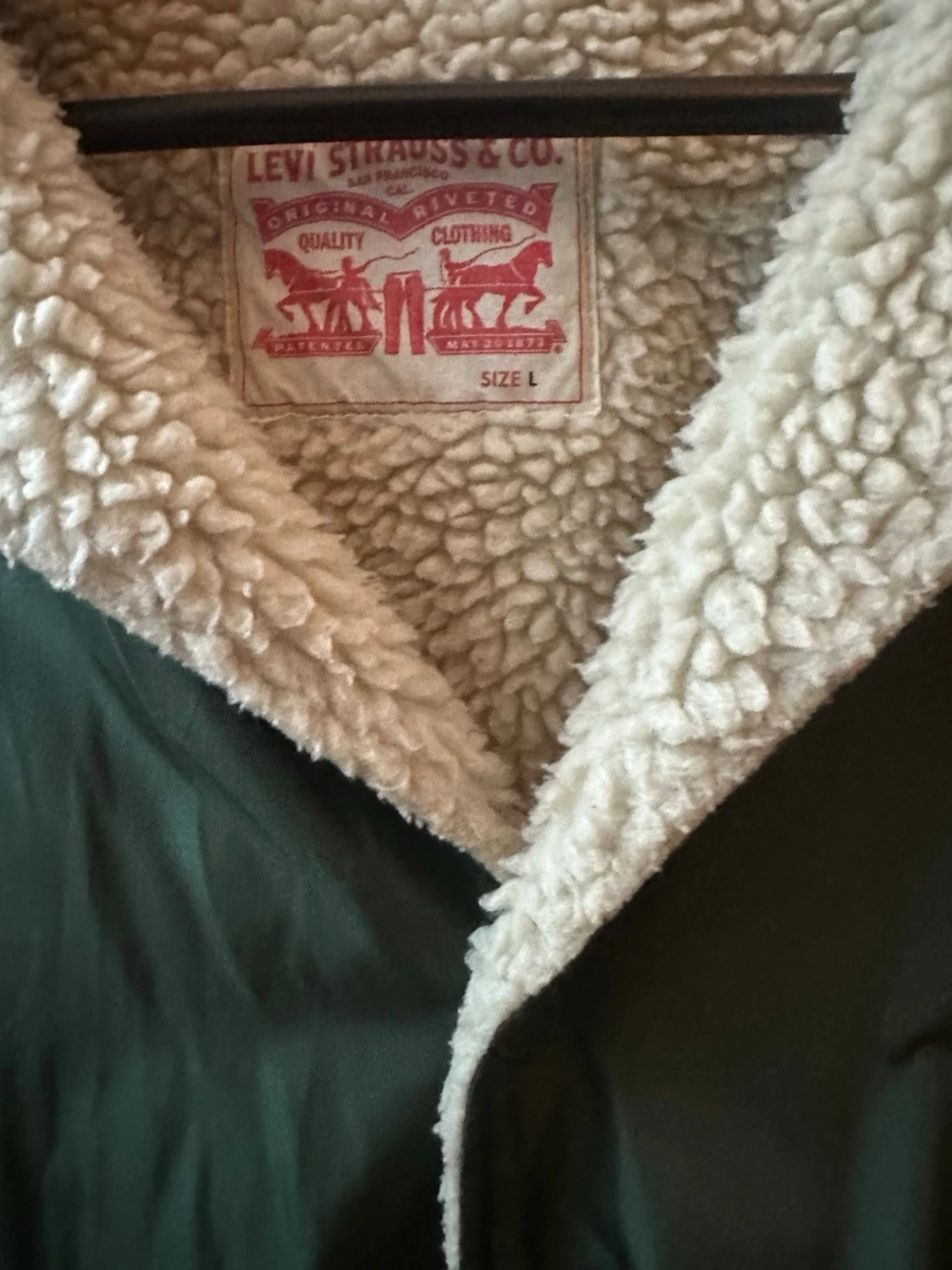 Grön teddyjacka från Levi's