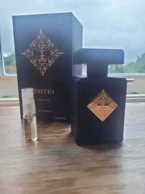Initio Side Effect - 3ml av Initio Side Effect. Skickas samma dag ifall beställning sker innan kl 19!