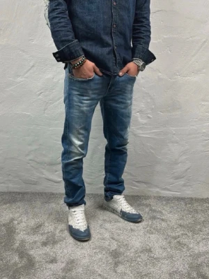 Replay jeans  - Säljer dessa snygga Replay  jeans. I storlek W29 L32 i mycket bra skick.