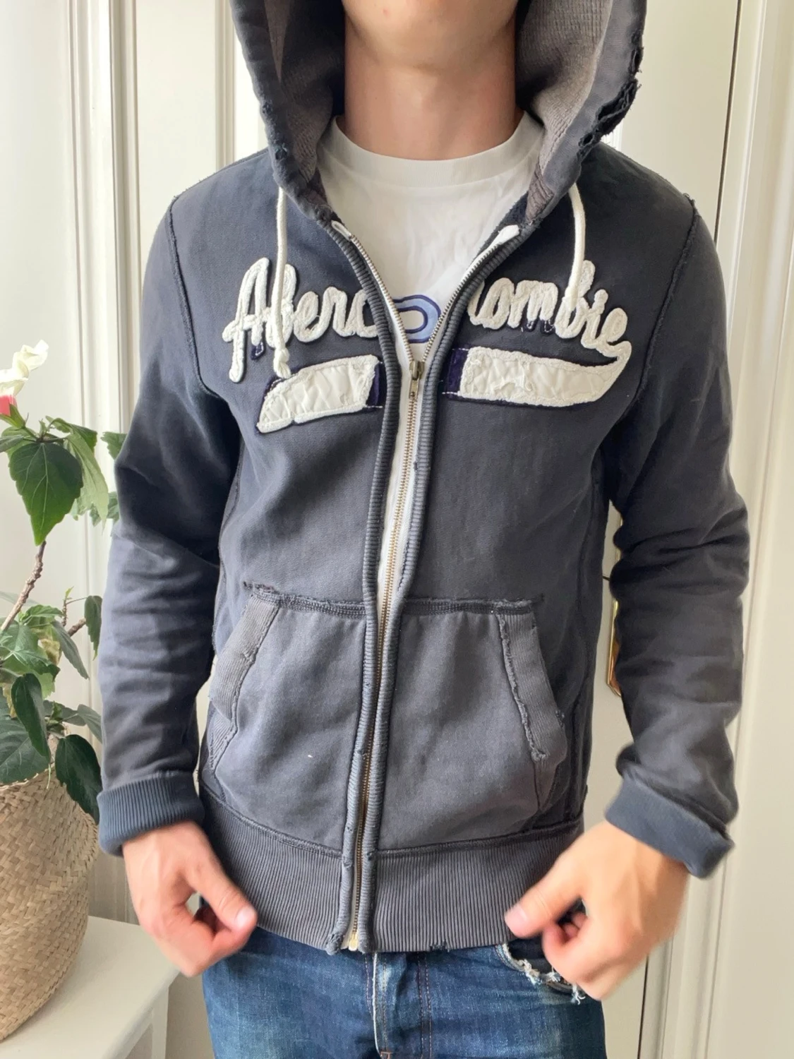 Abercrombie and fitch zip up  - 3