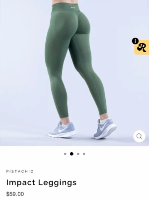 Dfyne Impact leggings - Snygga pistagegröna Impact Leggings från dfyne med hög midja och tight från dfyne. Formar kroppen snyggt samtidigt som de sitter skönt! Endast testade. Nypris 650kr!