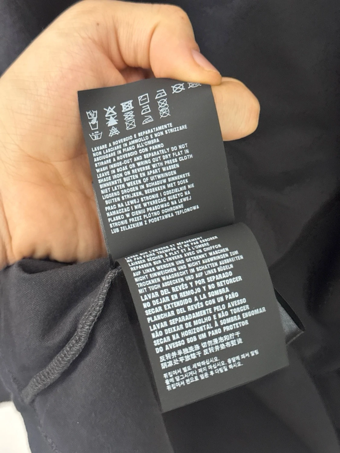 Svart långärmad t-shirt från Prada - 5