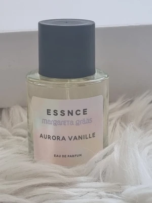 Aurora vanille, Essnce, 50ml - Helt ny Aurora Vanille från Essnce. 