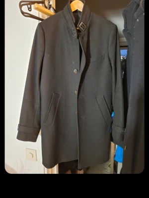 Rok kappa coat Riley  - Really good,quality used few times at special occasions. 