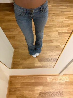 Massimo dutti jeans  -  jeans från Massimo Dutti, jag är 160🤍🤍
