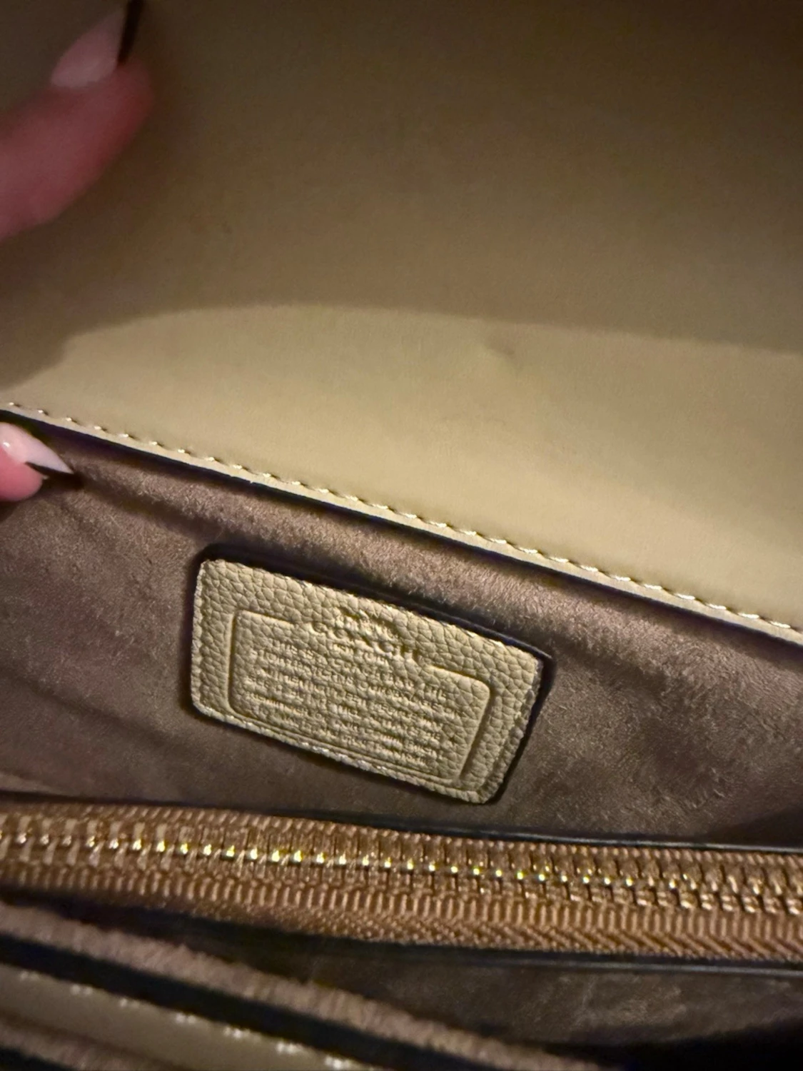 Beige väska från Coach - 3