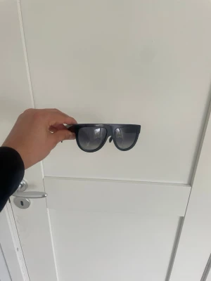 Céline solglasögon  - Céline solglasögon | black | unisex | one size | recipe | new price 300€ | 