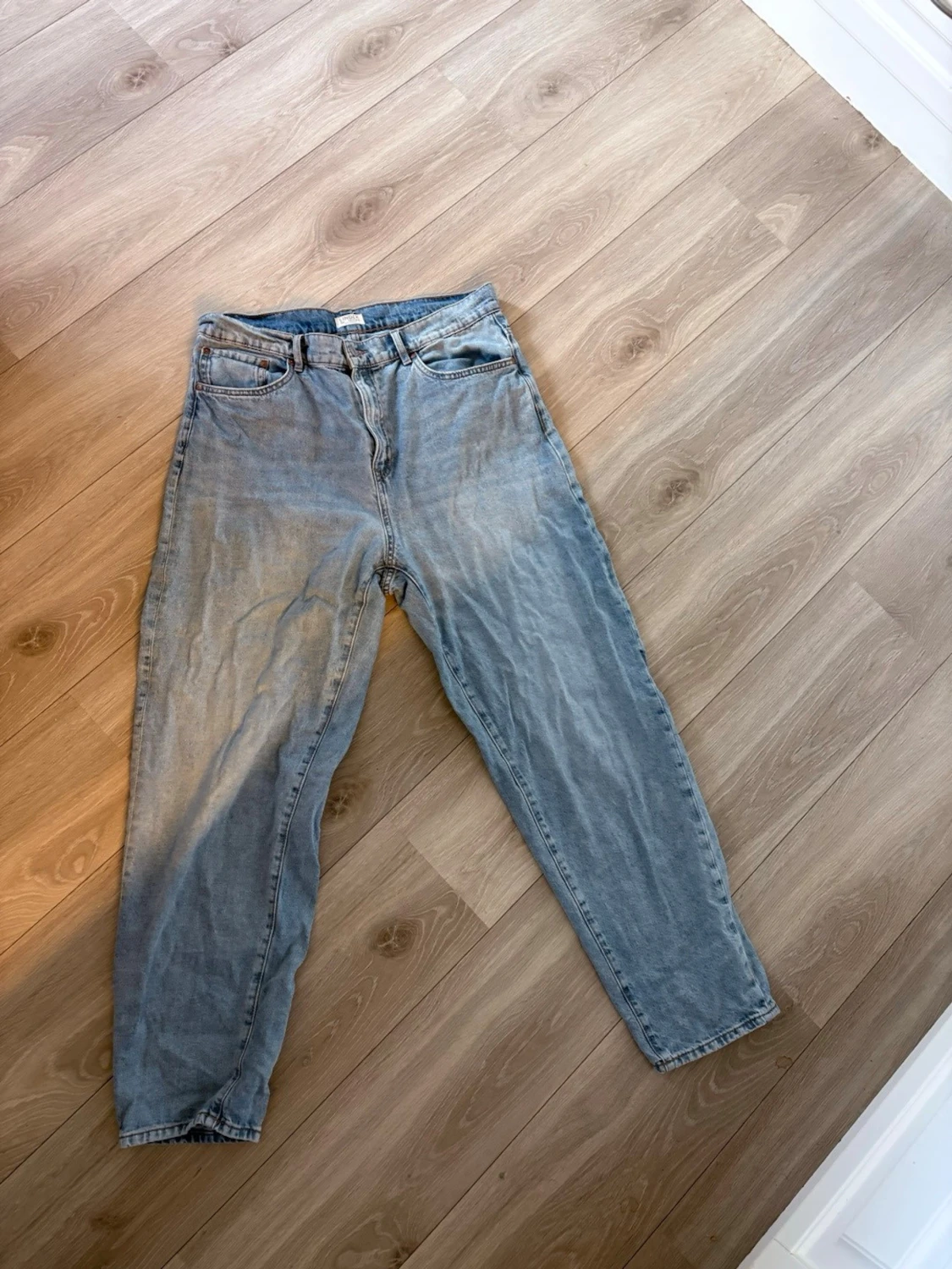 Ljusblå jeans från Lindex - 2