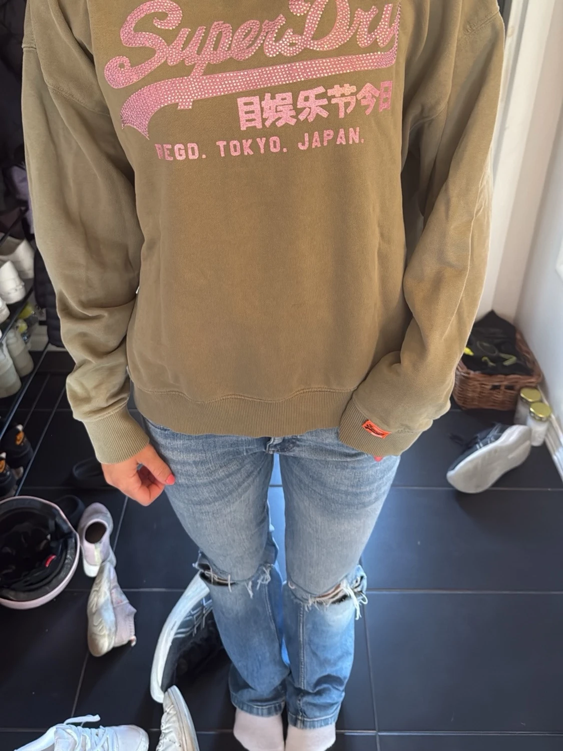 Olivgrön sweatshirt från Superdry