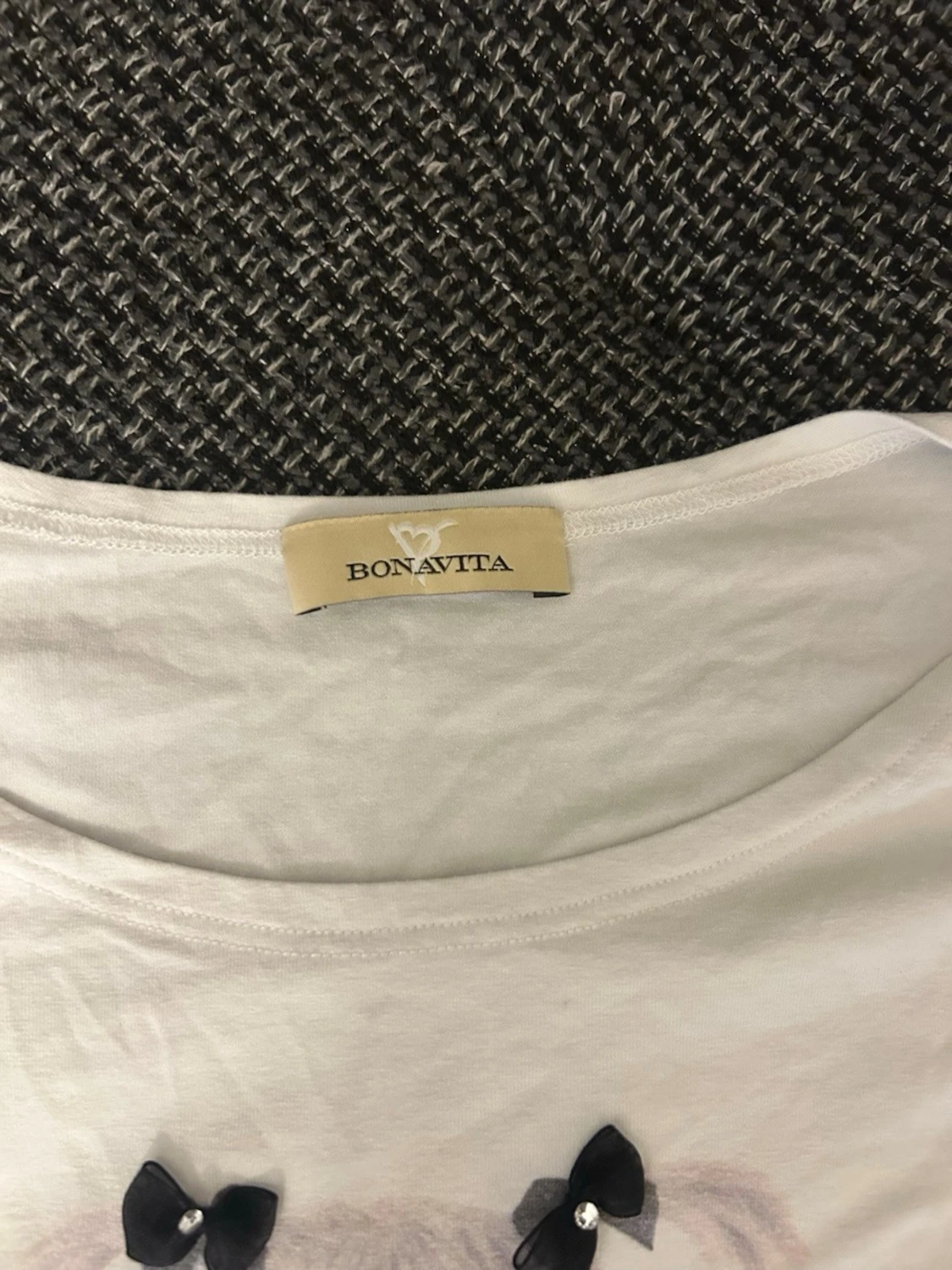 Vit t-shirt med tryck från Bonavita - 2