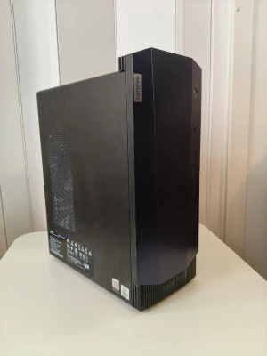 Kraftfull speldator  - Säljer en bra och prisvärd gamingdator som fungerar utmärkt för spel och vanligt användande.  Specifikationer: GTX 1660 Super Intel i5-10400F 8GB DDR4 RAM 1TB HDD  Datorn är i bra skick, fungerar som den ska och är redo att användas direkt. Klarar många populära spel med bra prestanda.