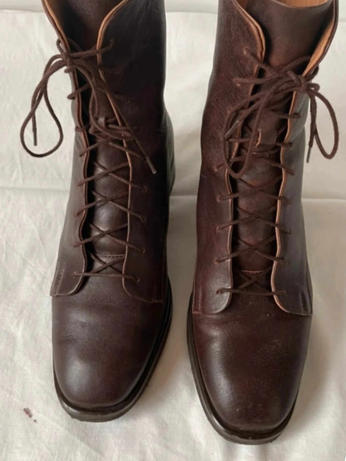 Bruna snörade läderstövletter - 1