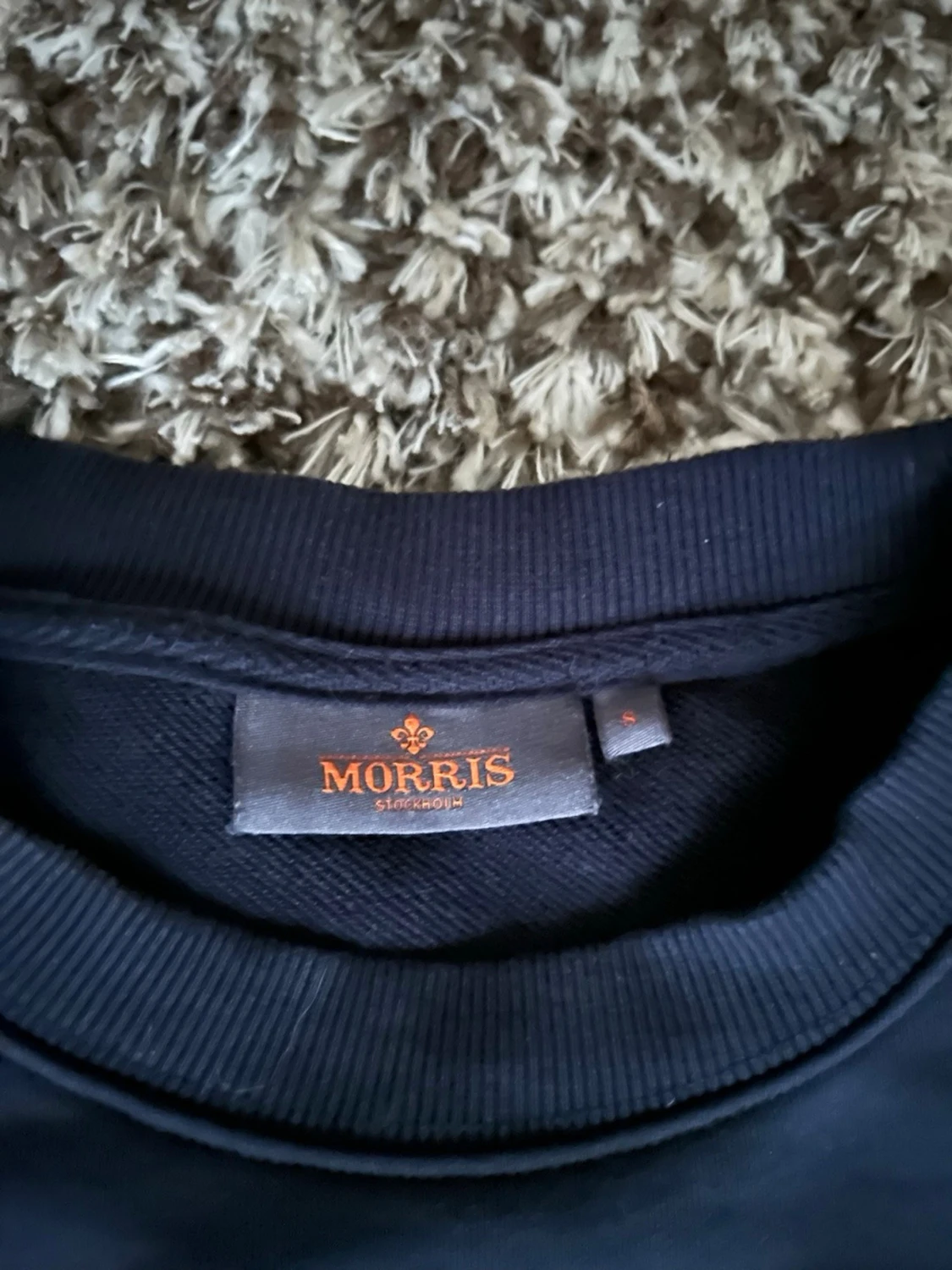 Mörkblå sweatshirt från Morris - 1