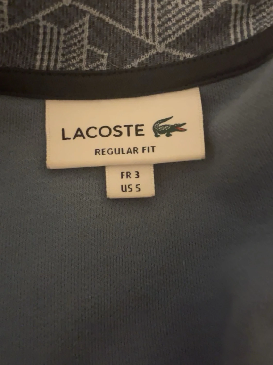 Mönstrad hoodie  från Lacoste - 2
