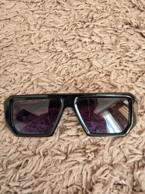 Solglasögon  - Solglasögon 