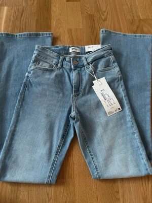 Jeans Only - Jeans ifrån Only, nypris 549kr, aldrig använda endast testade🩷Storlek XS/30