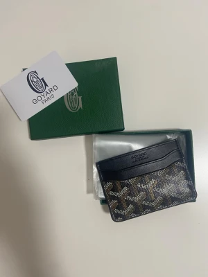 Plånbok go-4ard - Säljer denna fina perfekta skick plånboken eftersom jag har en grön 