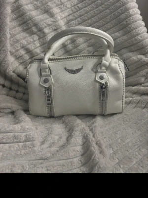 Zadig voltaire - Kom gärna med bud