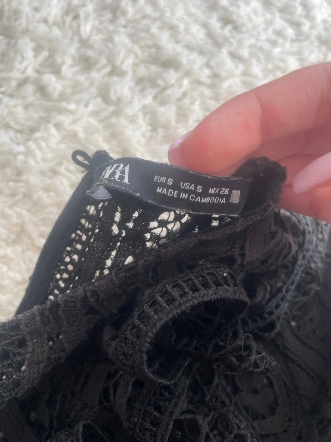 Svart spetsblus med volanger Zara - 1