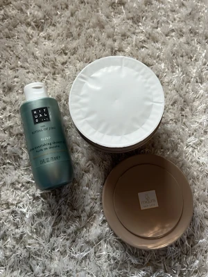 Dusch  - Rituals shower oil och hår mask ifrån micura hair care oanvända 