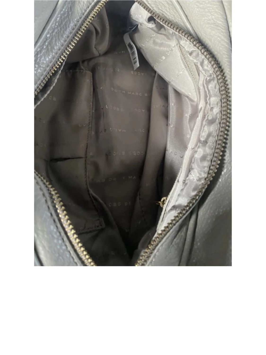 Grå handväska från Marc Jacobs - 4