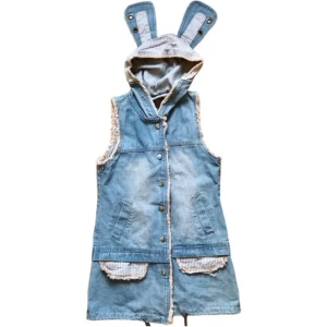 Vintage miniklänning/ minidress/ jeansklänning/ kaninöron/ bunny, y2k/ cyber/ alt/ coquette/ 2000s/ 2000tal/ kawaii - Coolaste jeansklänningen nånsin! med kaninöron och rutiga detaljer på!
