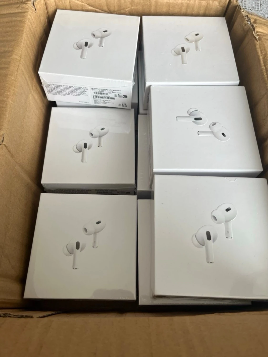 Apple AirPods Pro (2nd Gen) USB-C - 2