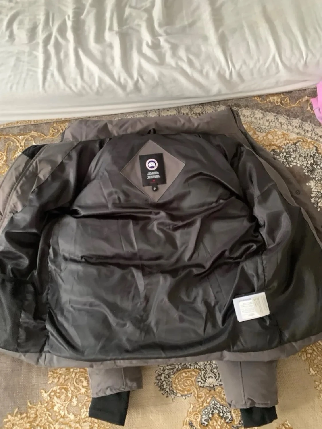 Mörkgrå dunjacka från Canada Goose - 3