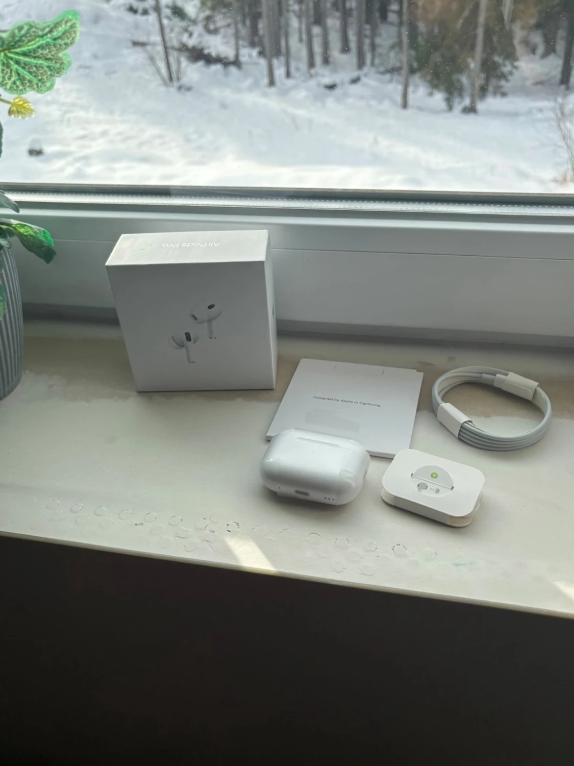 Apple AirPods Pro med laddningsetui