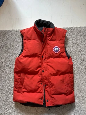 Canada Goose dunväst herr - Inga defekter, använt sparsamt