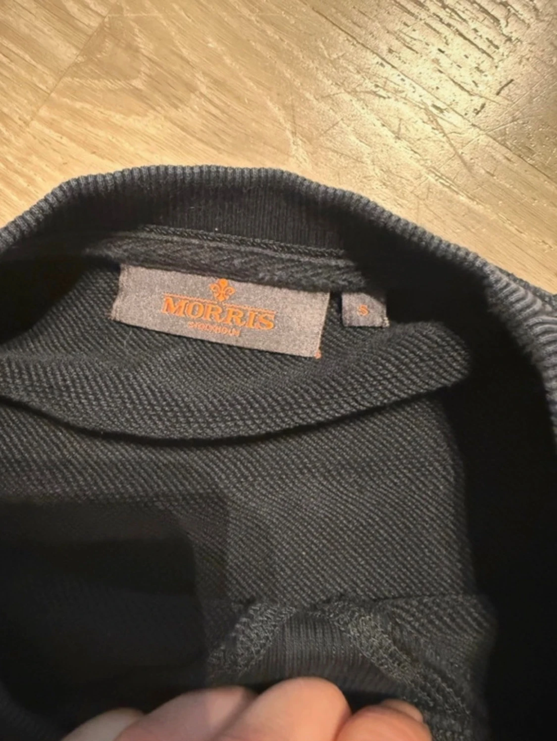 Mörkblå sweatshirt från Morris - 1