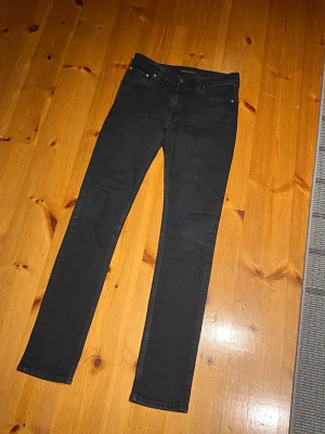 Nudie Jeans - Feta nudie jeans. Inga defekter. W30 L34. Säljer då dom inte passade mig