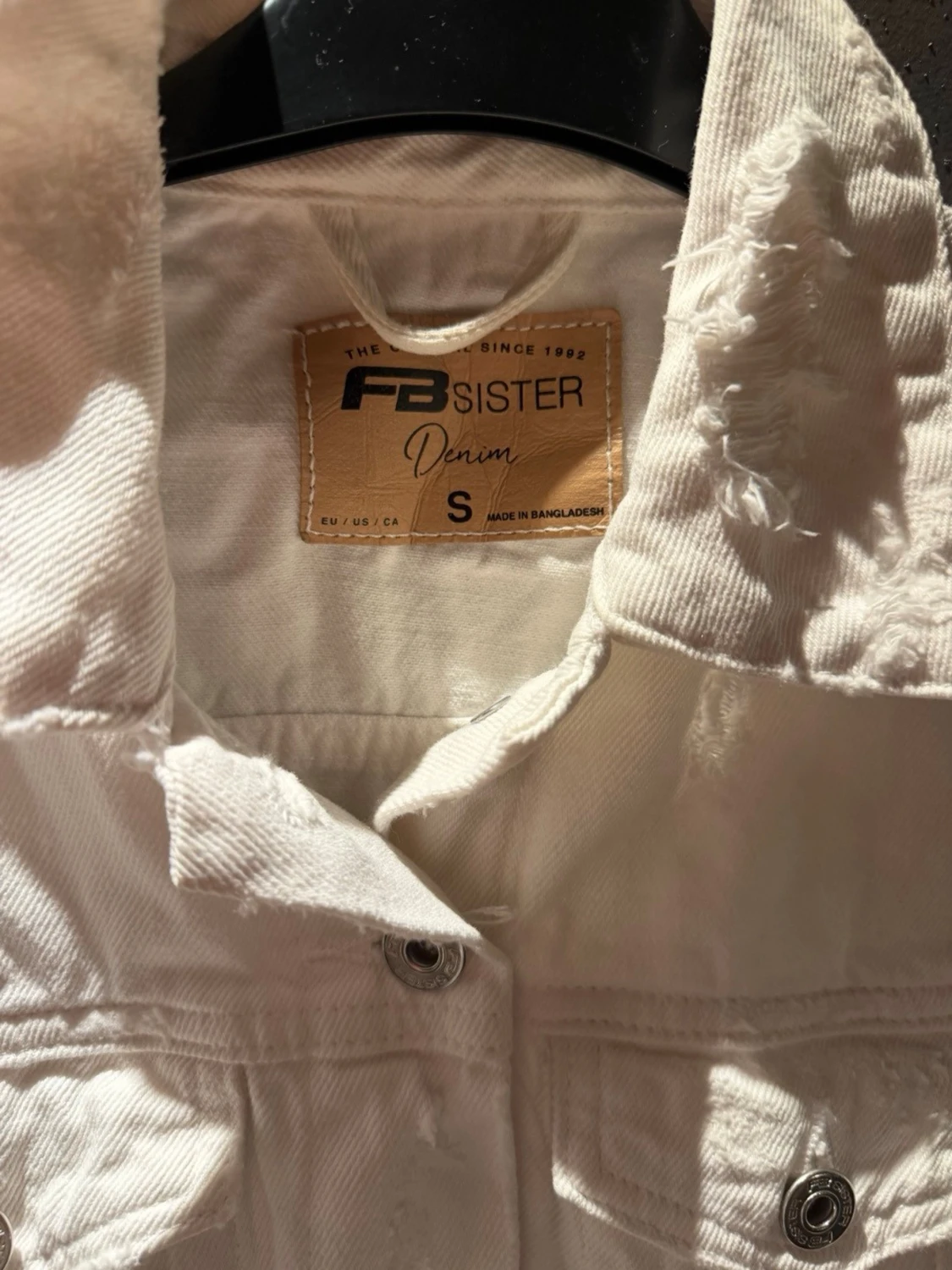 Vit jeansjacka från Sisters Point - 2