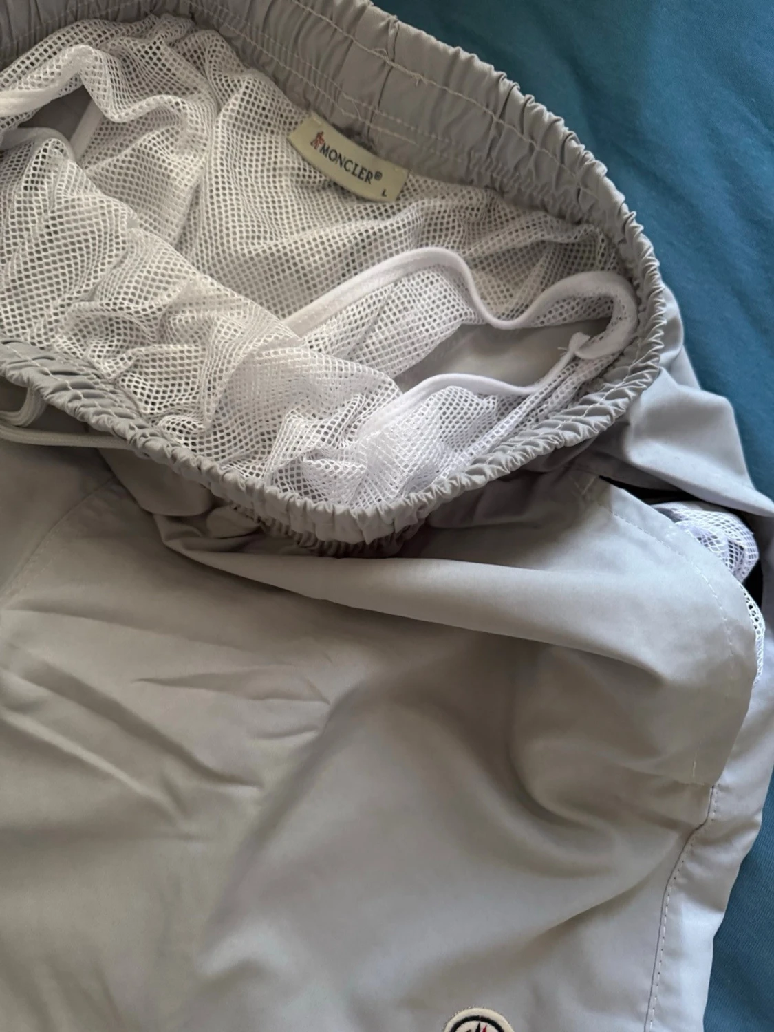 Gråa badbyxor från Moncler - 3