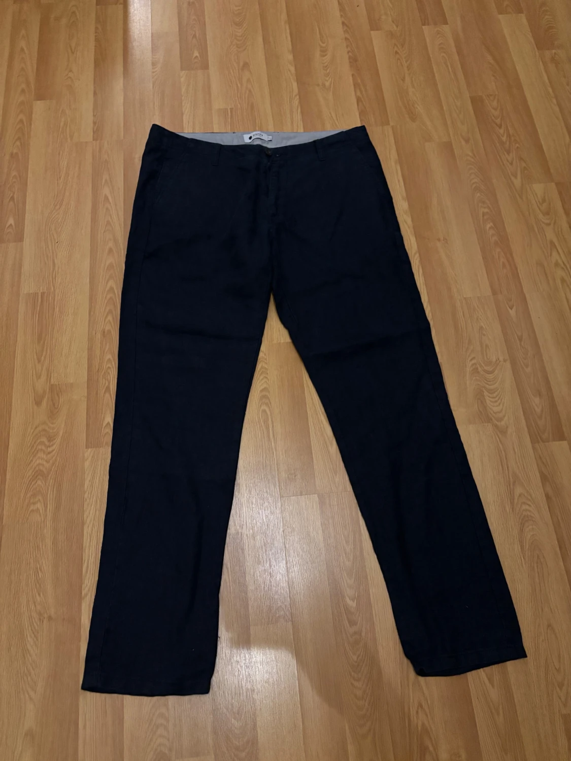 Mörkblå linnebyxor från NN07