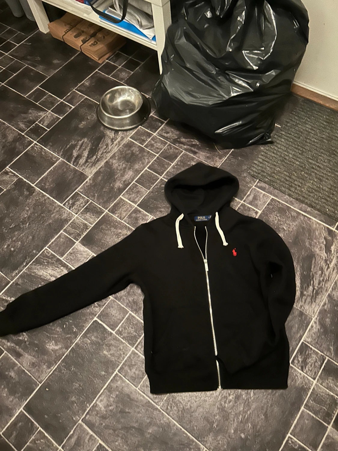 Svart hoodie från Polo Ralph Lauren - 1