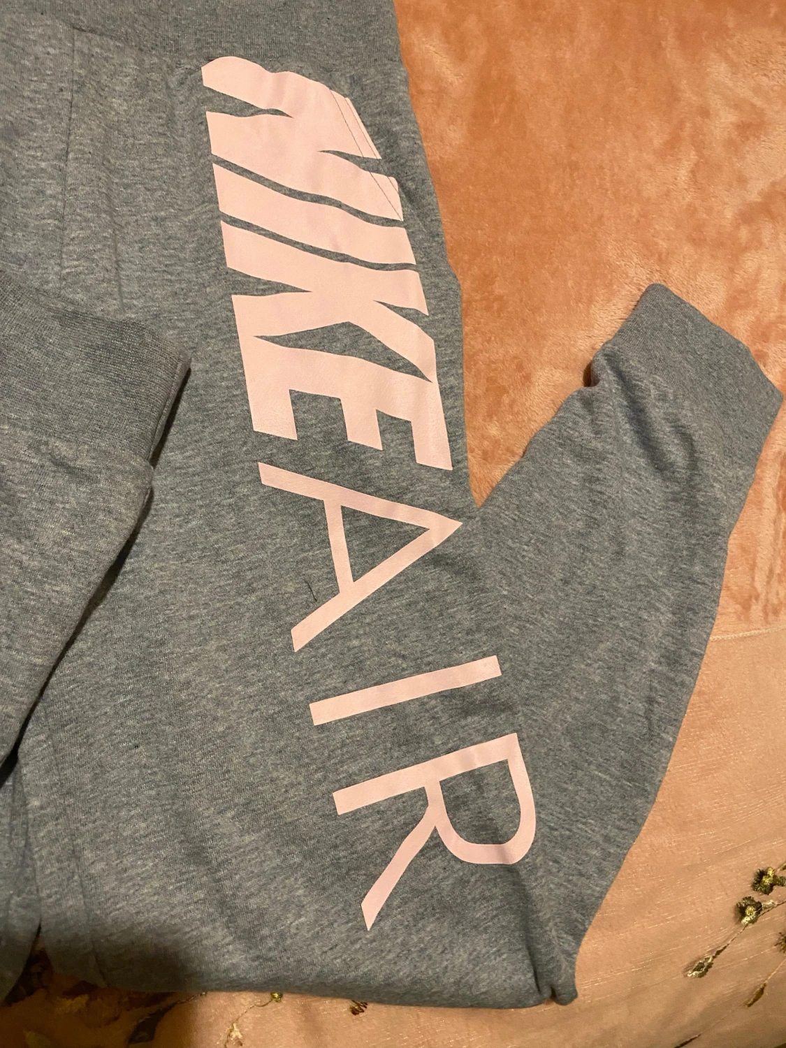 Grå ärmlös Nike Air jumpsuit - 2