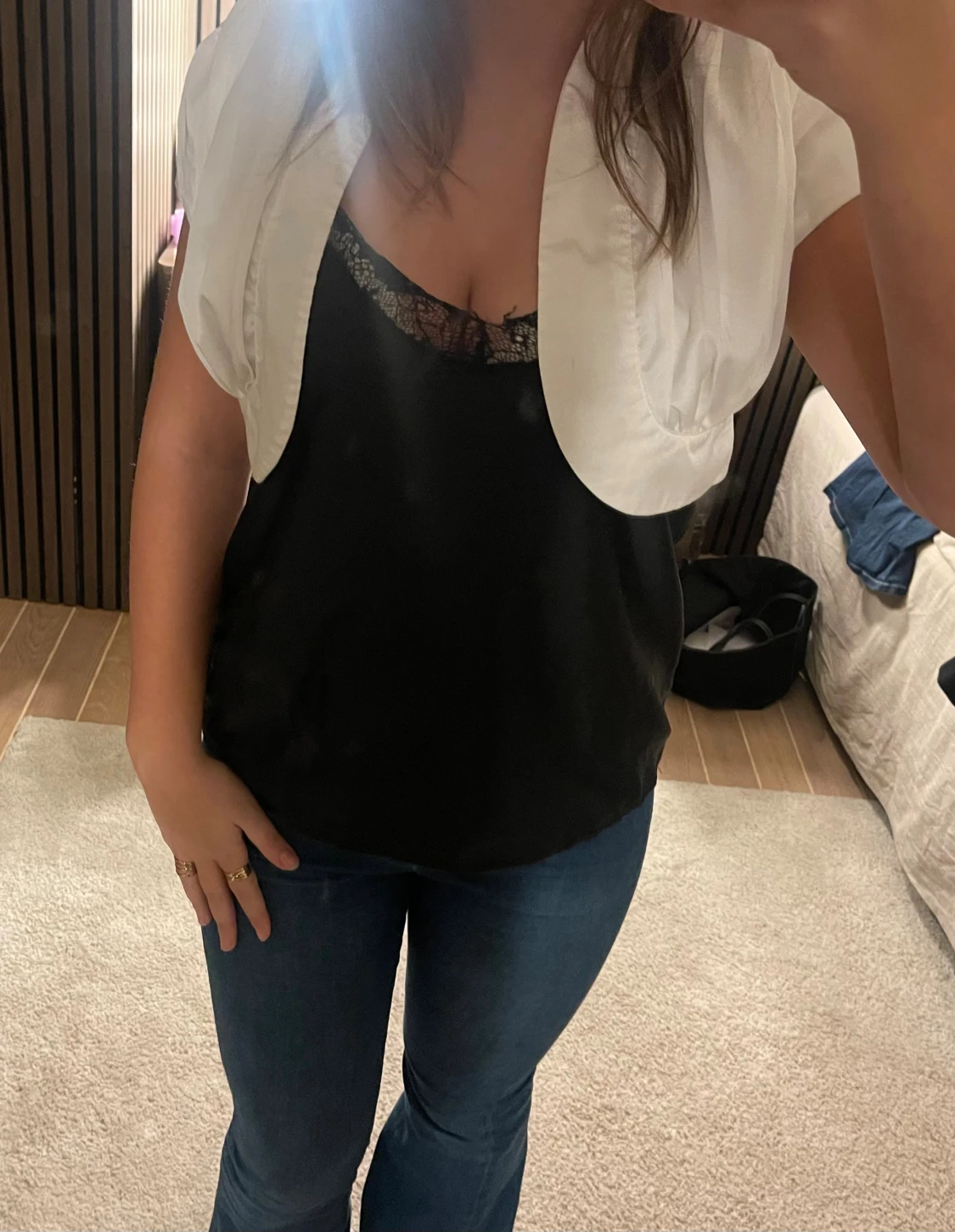 Vit kort bolero med rundad front - 1