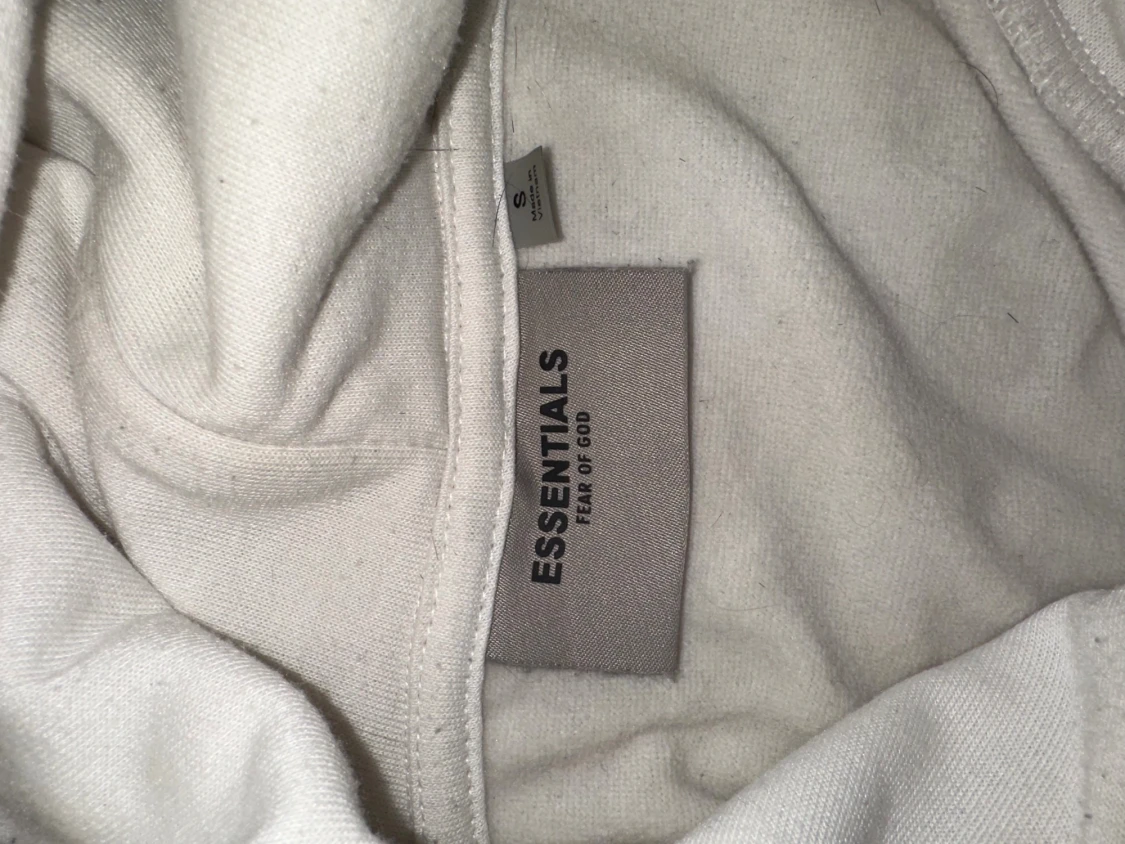 Vit Essentials hoodie  - 5