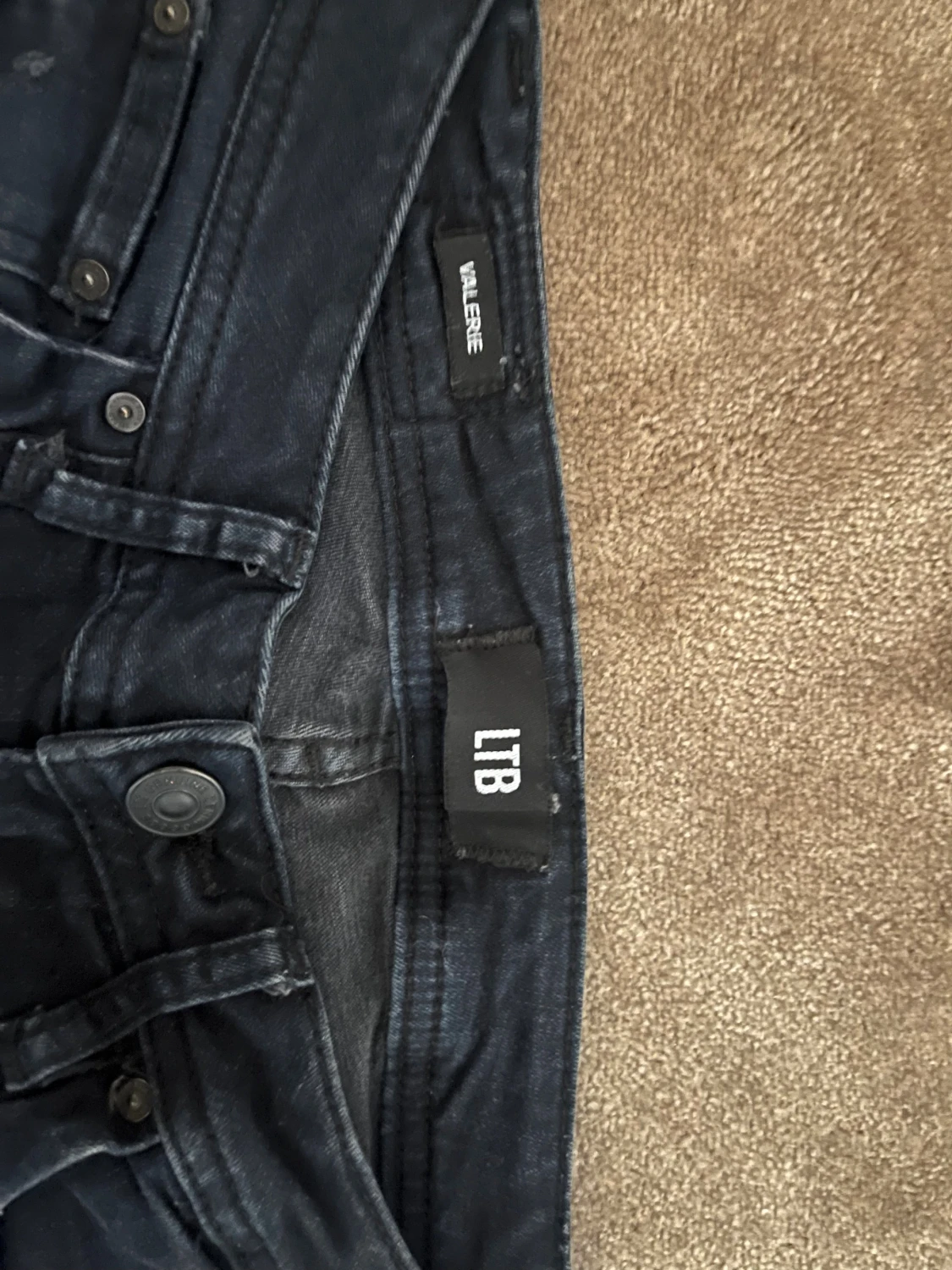 Mörkblå bootcut jeans från LTB - 3