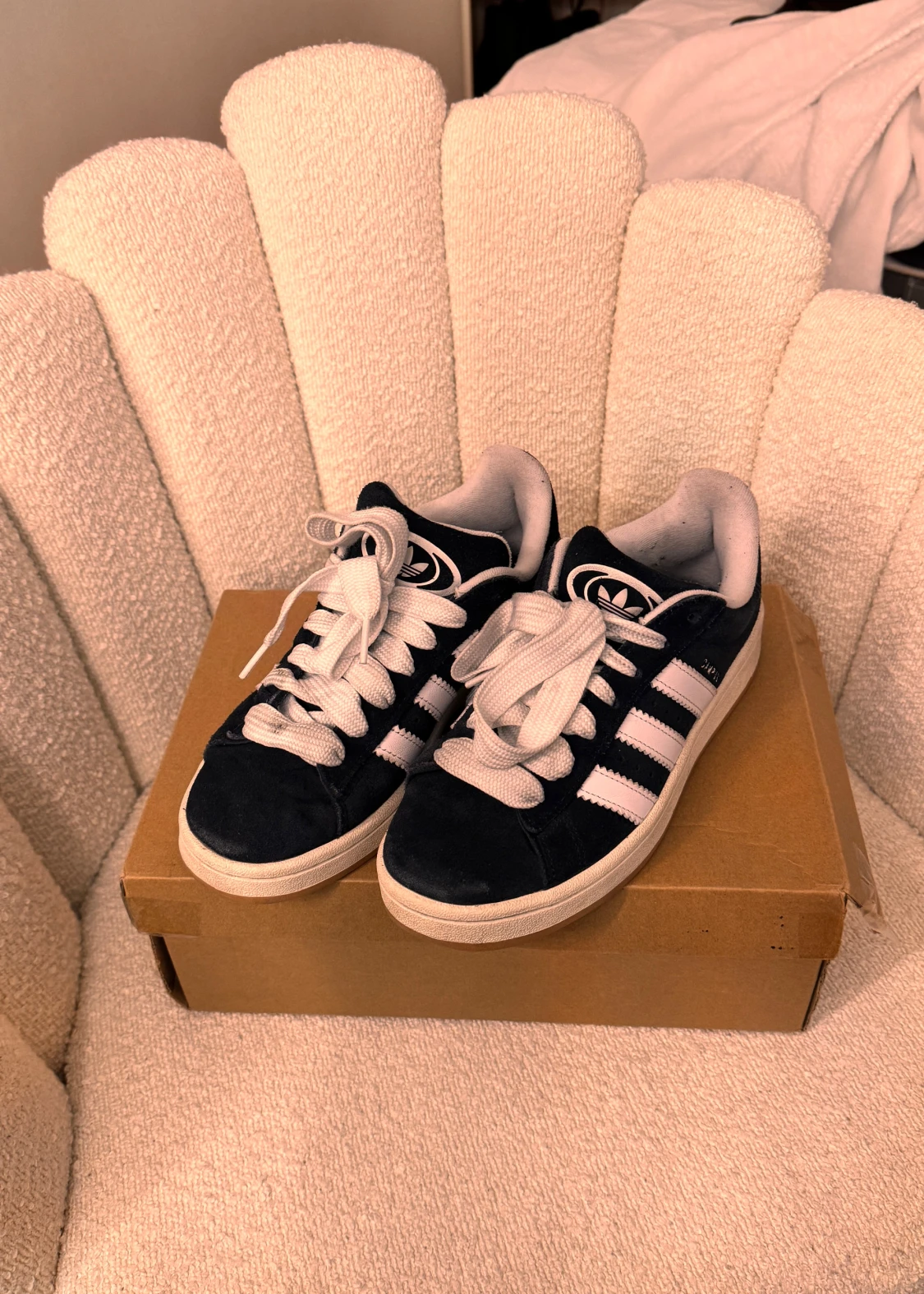 Adidas Campus - Svarta sneakers - 4