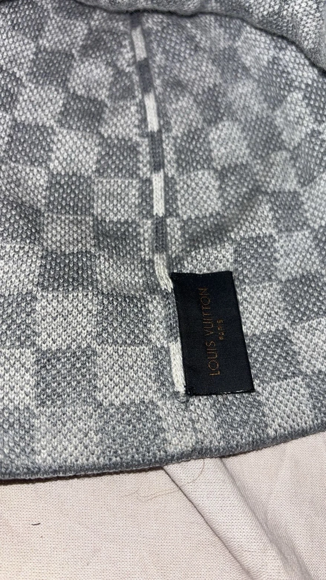 Grå Louis Vuitton rutig mössa - 3