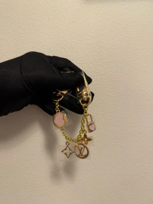 Nyckelhängare LV - Lyxig 