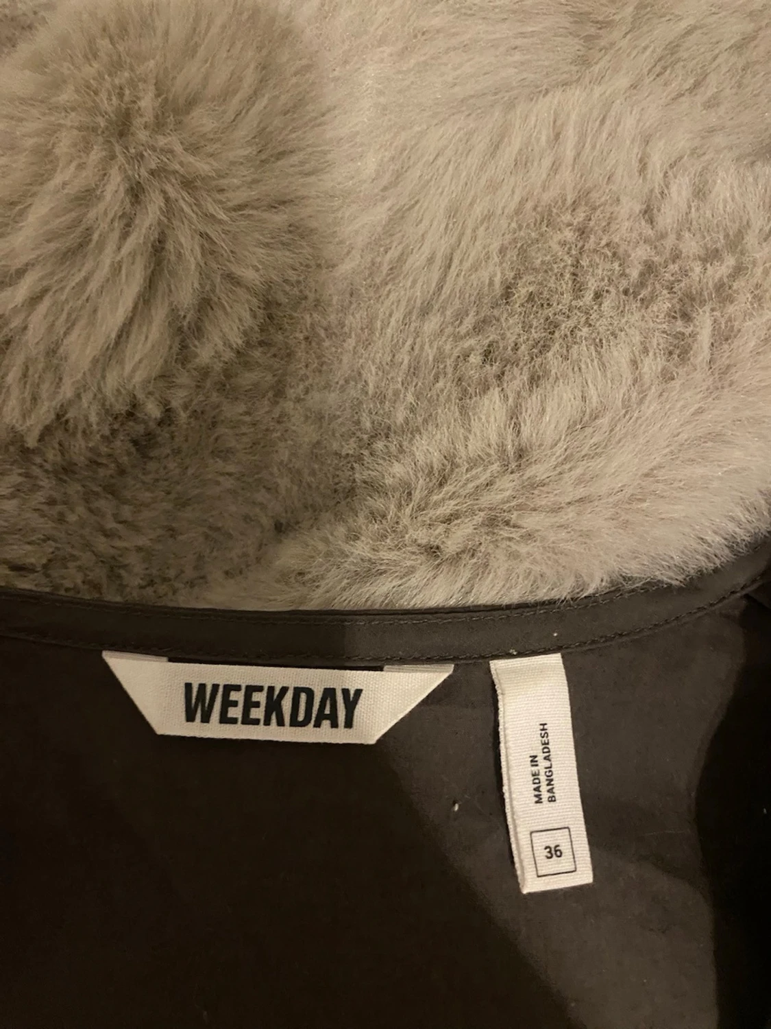 Grå grön topp  - 3