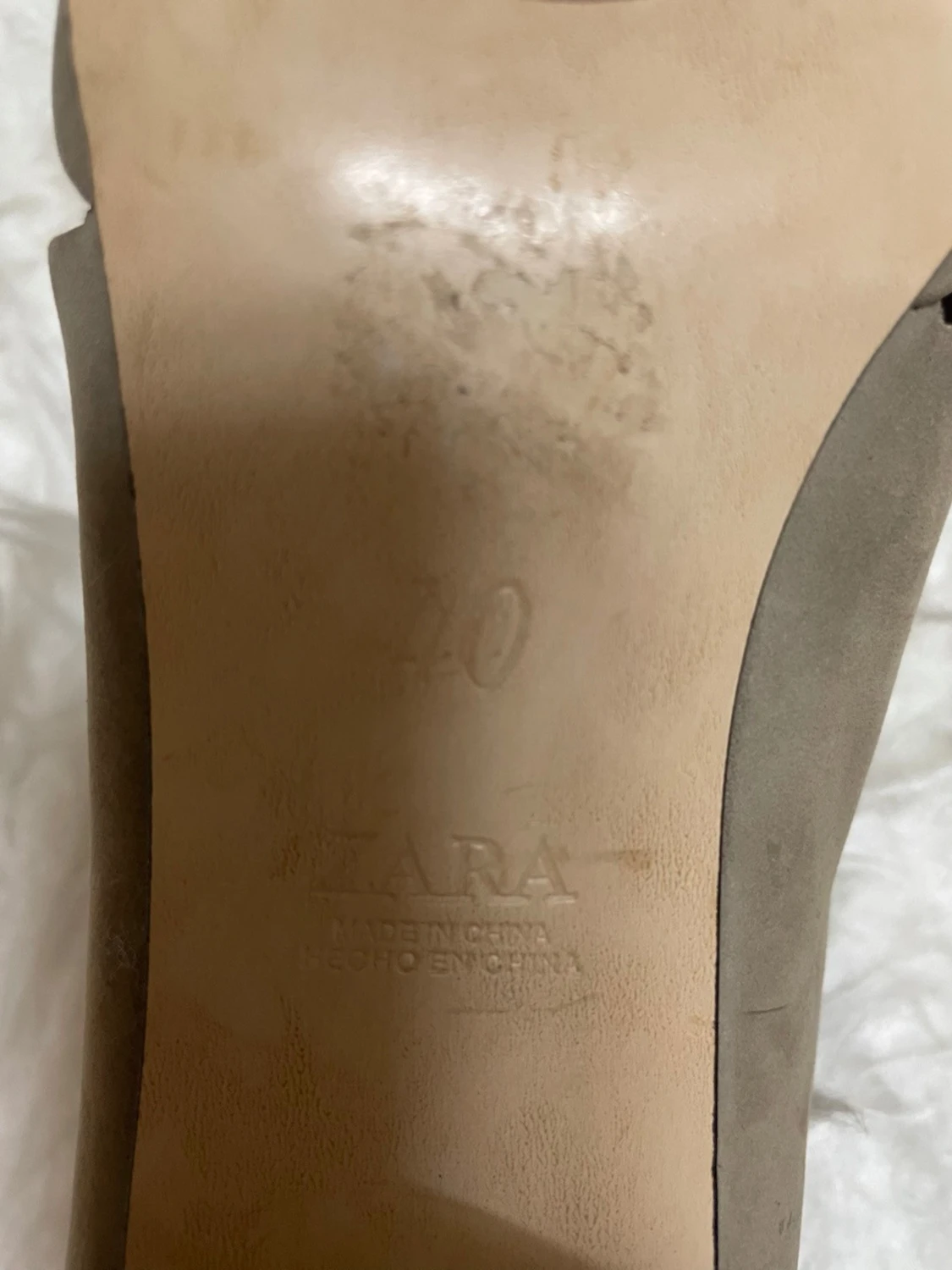 Beige mocka-pumps från Zara Woman - 4