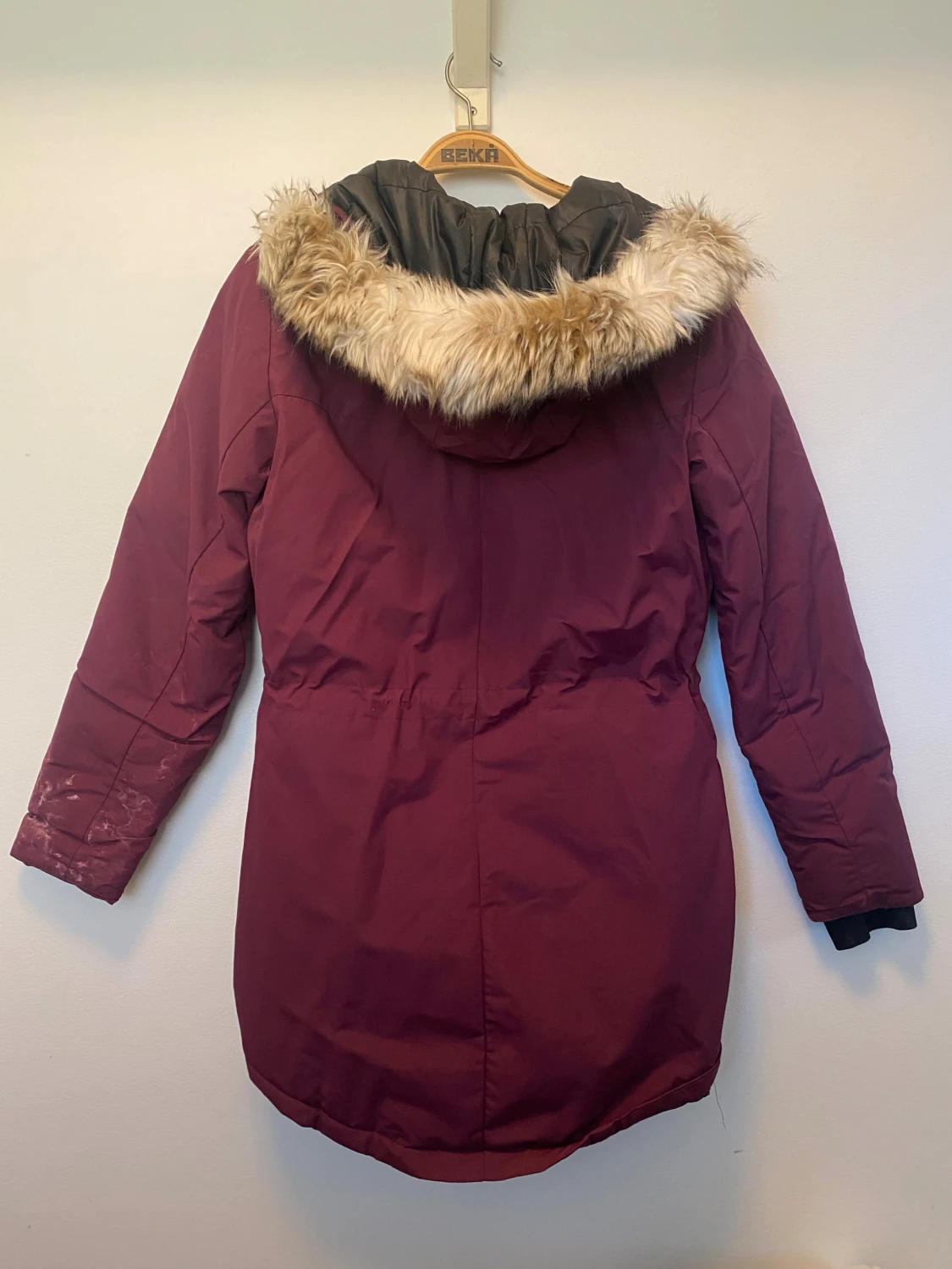 Vinröd parkasjacka från Everest - 1