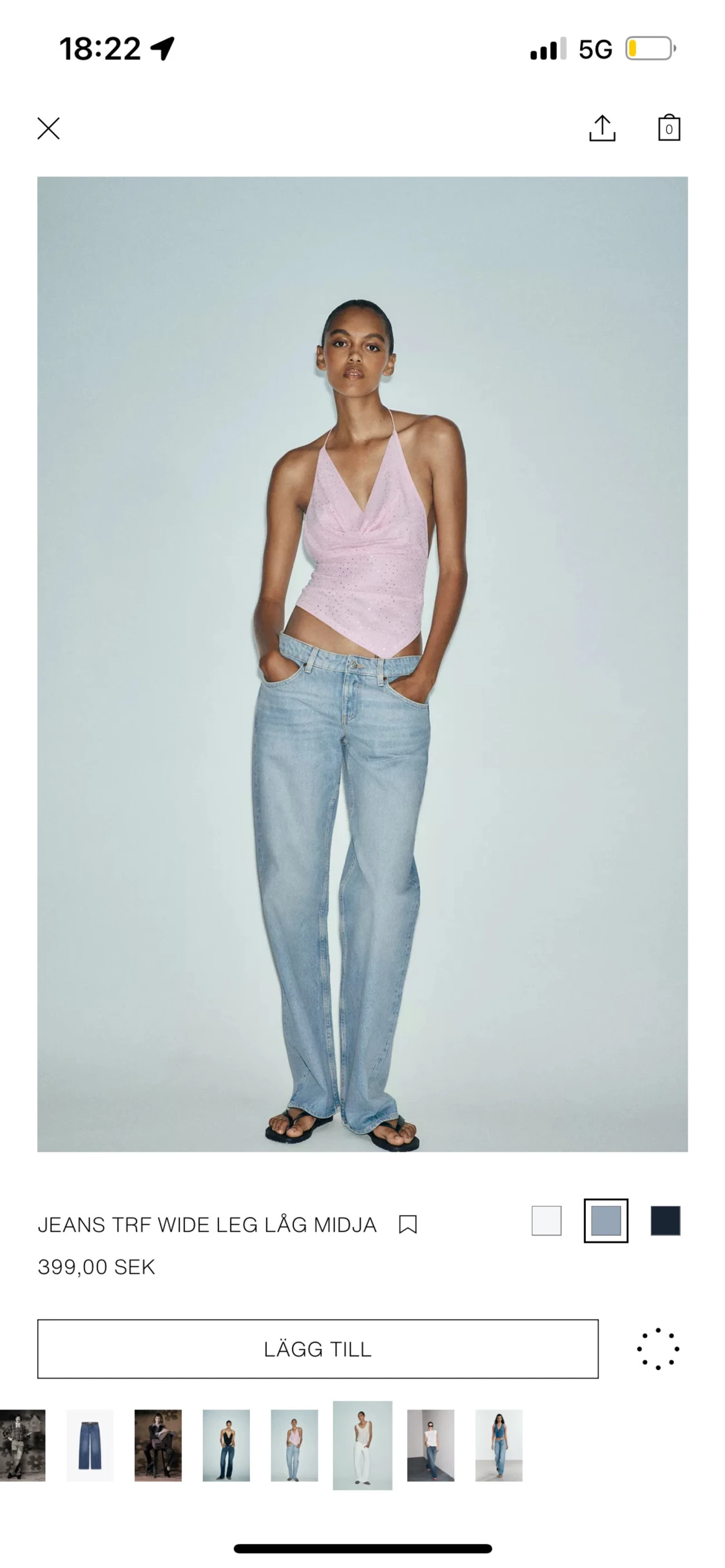 Ljusblå wide leg jeans låg midja