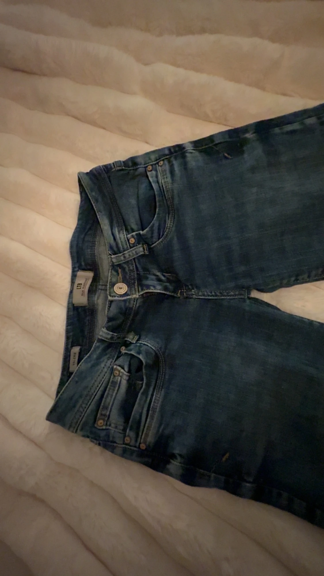 Blå bootcut jeans från LTB - 1